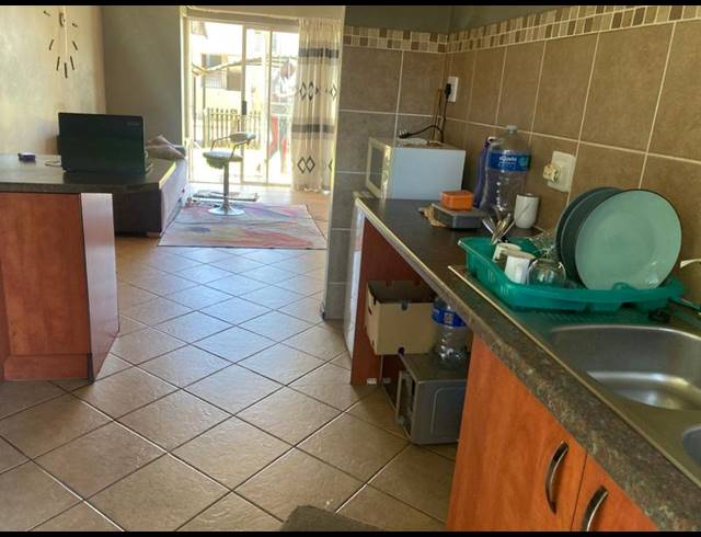 2 BEDROOM TOWNHOUSE FOR SALE IN TWEE RIVIERE LIFESTYLE ESTATE